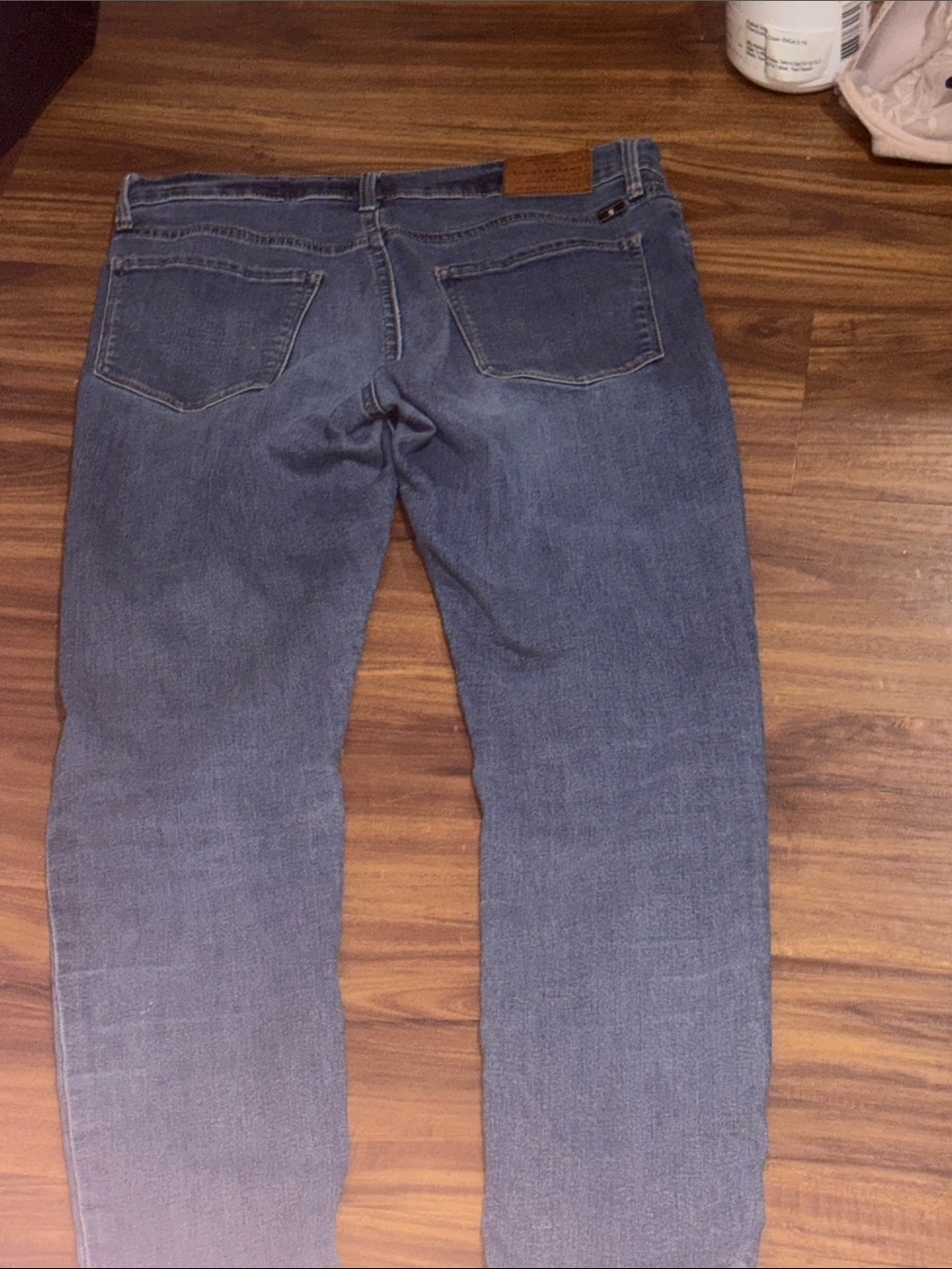 Lucky Brand Women's Faded Blue Skinny Jeans - Picture 3 of 6